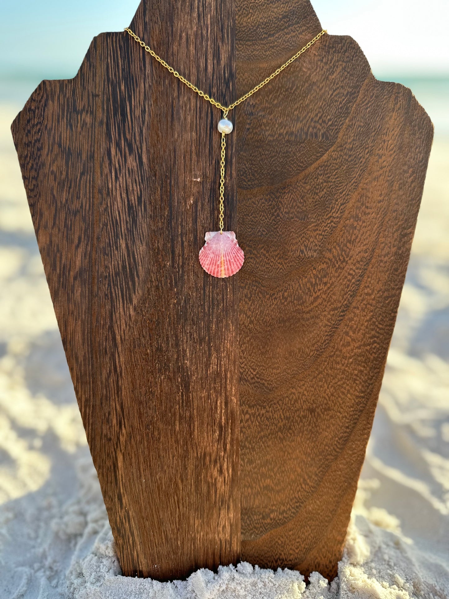 Scallop Drop Necklace