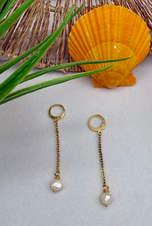Dainty Freshwater Pearl Drop Earrings